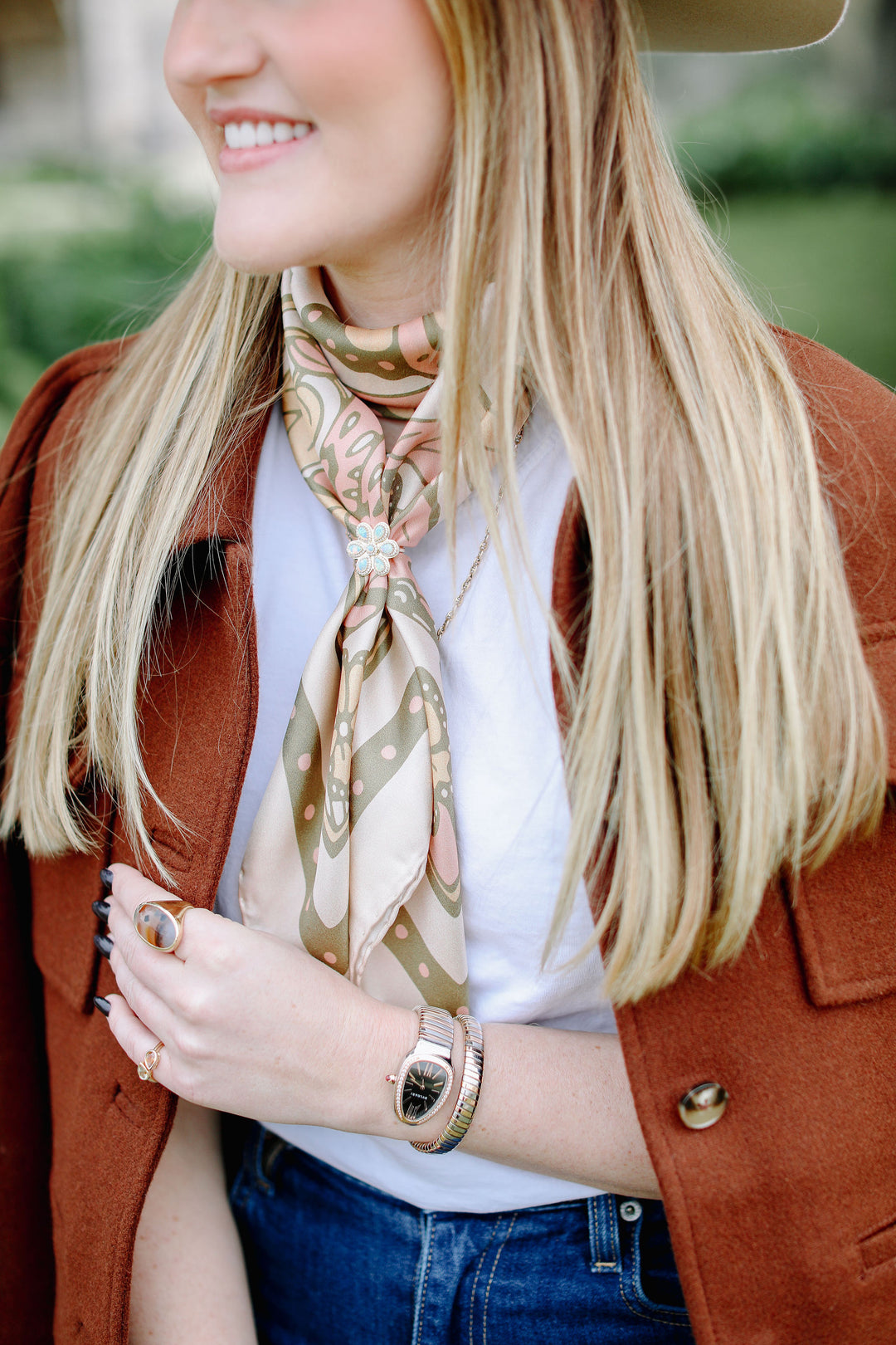 14K Yellow Gold 15.10ct Oval Montana Agate Ring