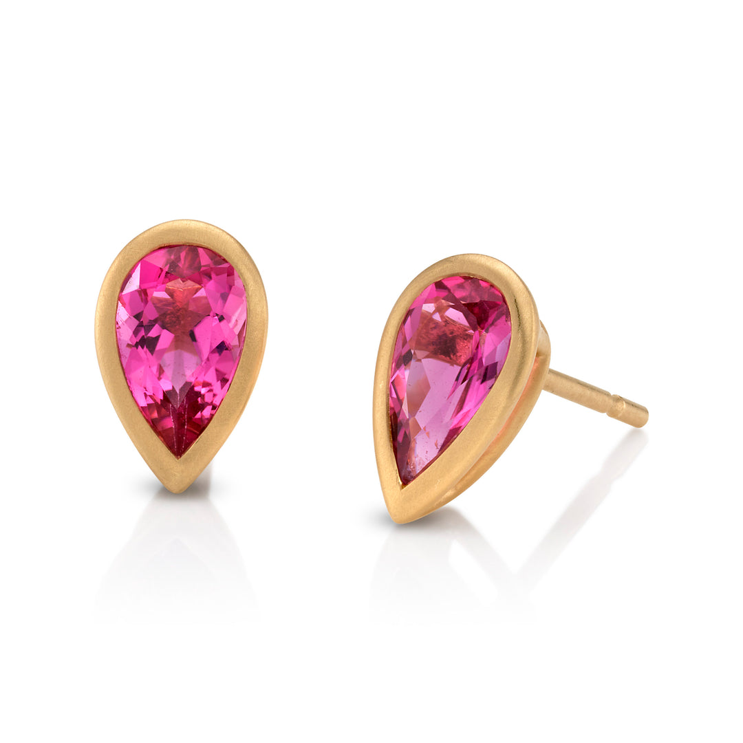 1.47ctw Pear Shape Pink Tourmaline Bezel Studs in 18K Yellow Gold