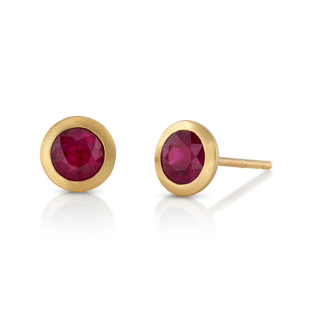 1.79ct Round Ruby Brushed Gold Stud Earrings