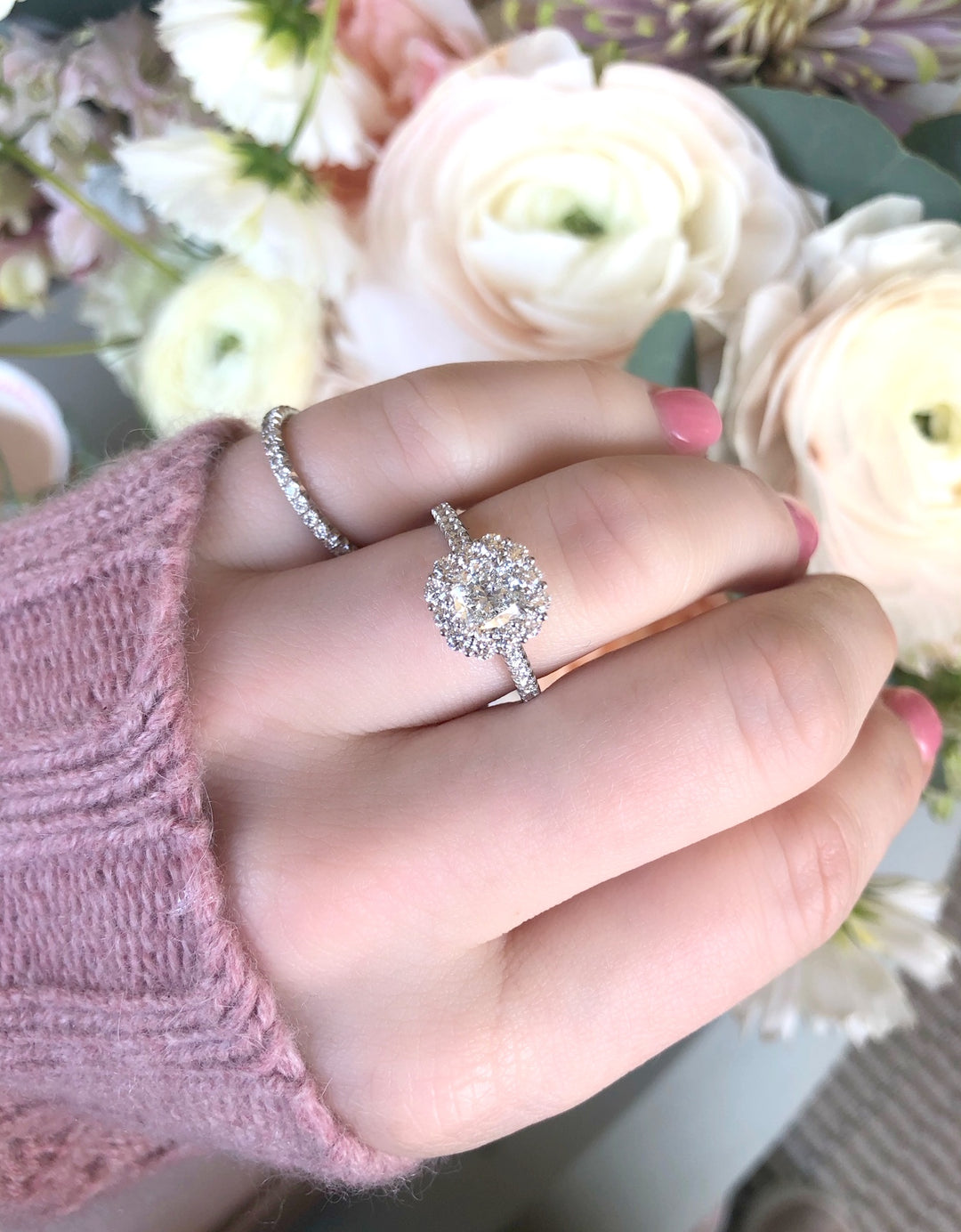 1.01ct Cushion Cut Diamond & Scalloped Halo Ring