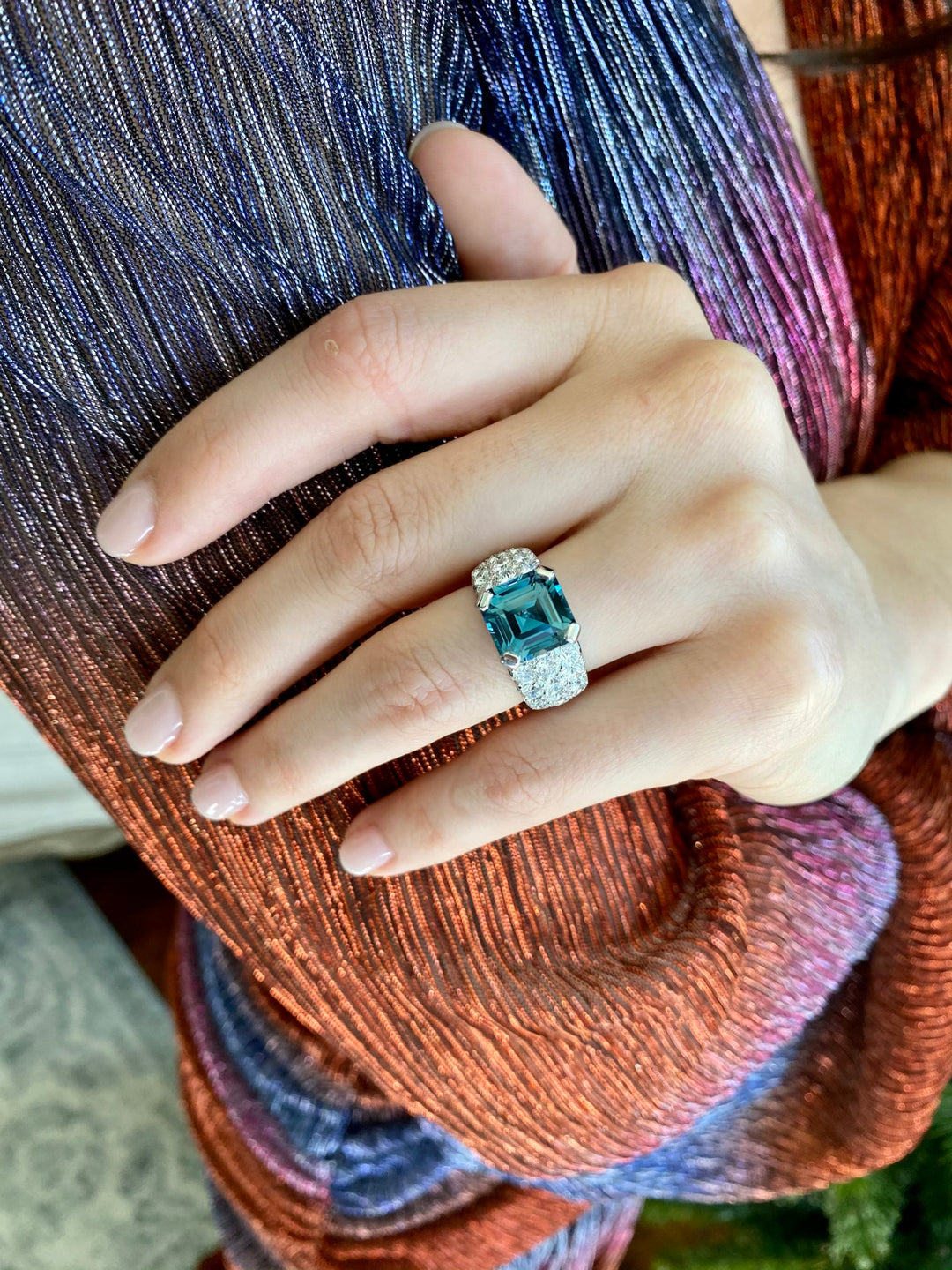 6.66ct Unheated Teal Sapphire & Diamond Ring