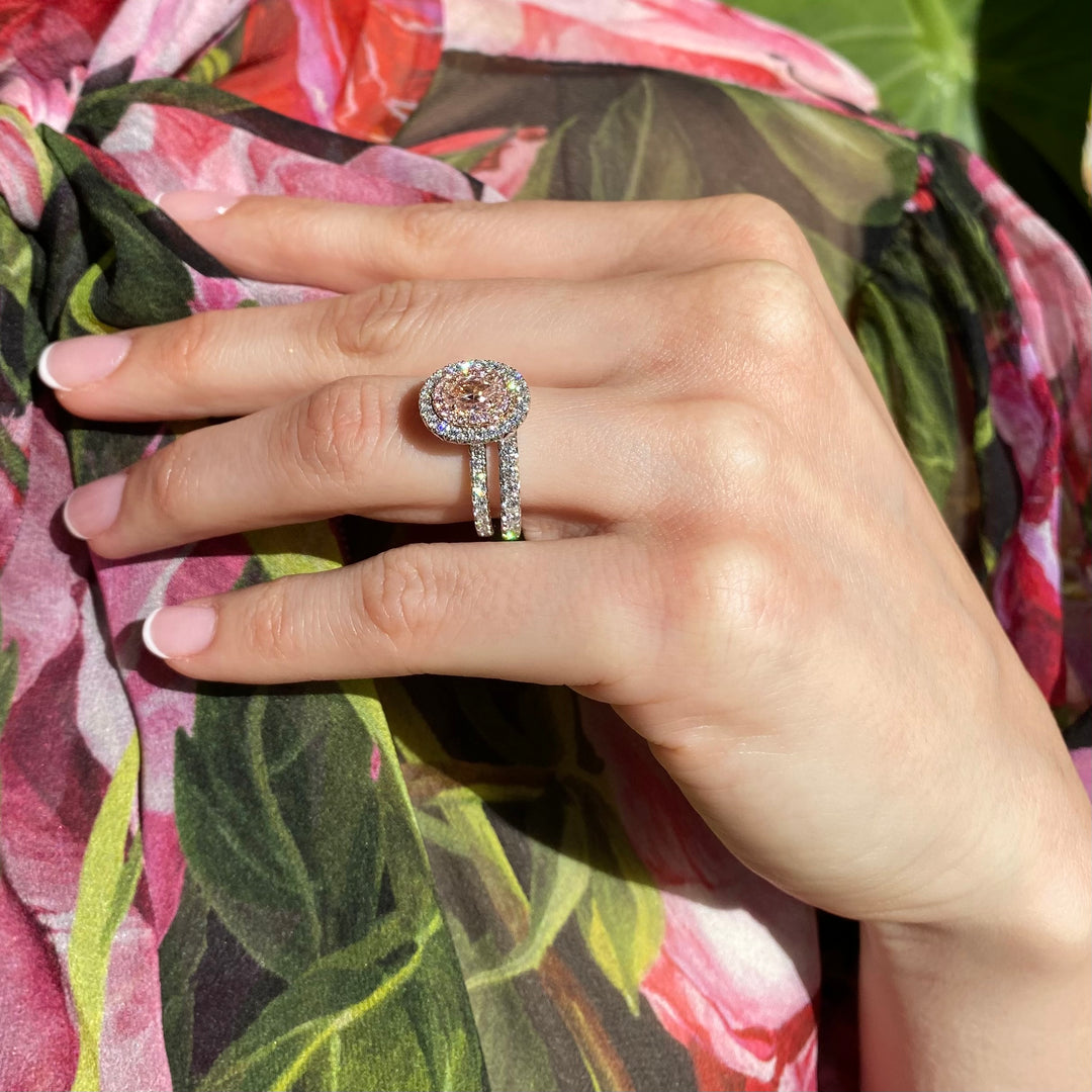 Oval Natural Fancy Light Pink Diamond Ring