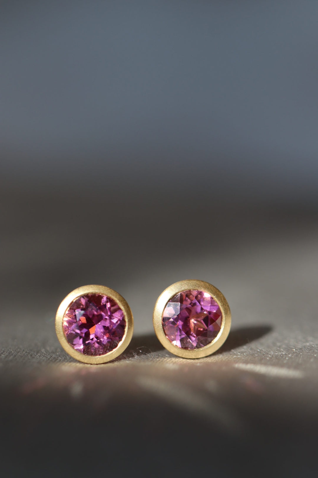 0.97ct Round Pink Tourmaline Studs Bezel set in 18K Yellow Gold