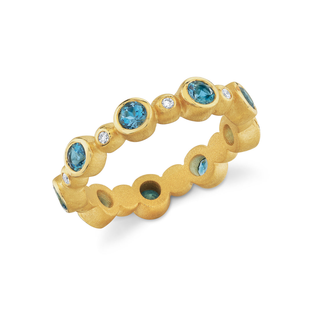 Nicole Mera x Suzy Landa Round Aquamarine & Diamond Bezel Stackable Ring in 18K Yellow Gold