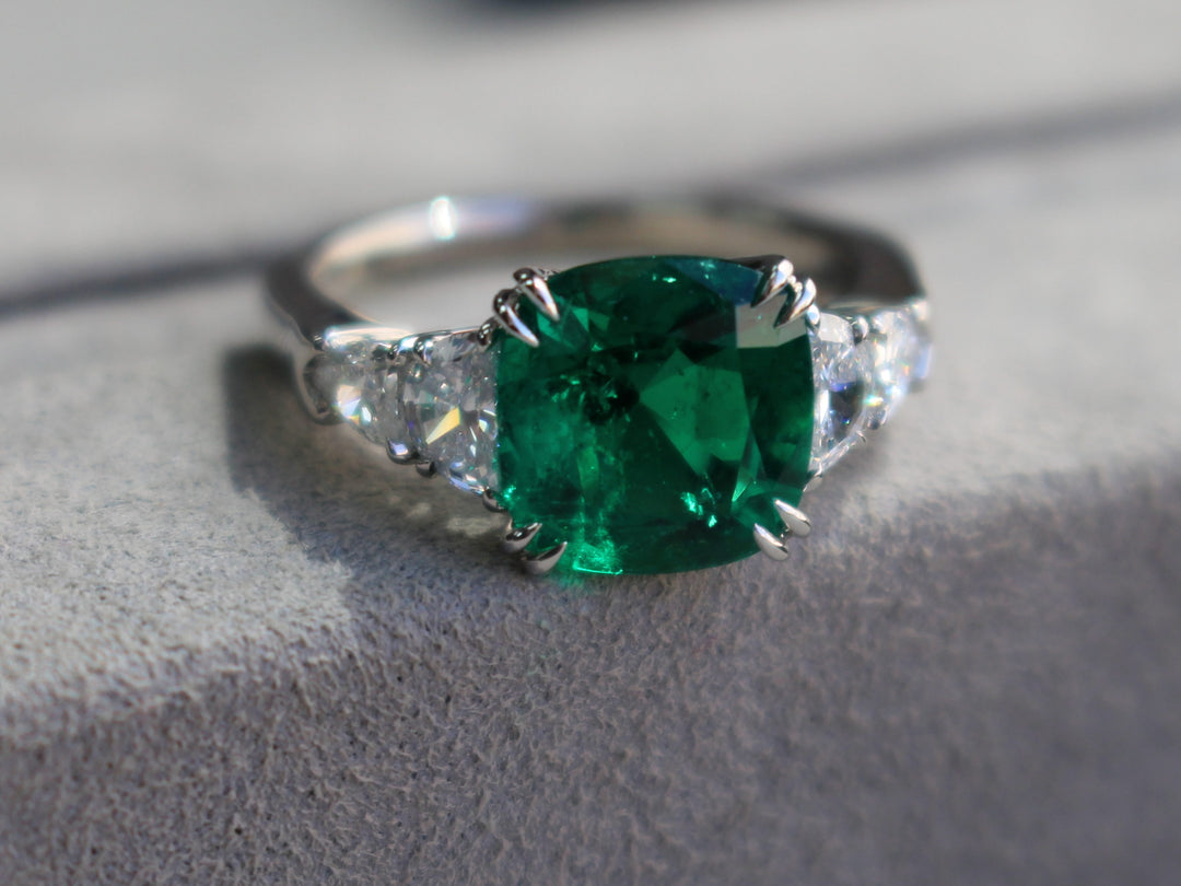 Cushion Colombian Emerald & Diamond Ring