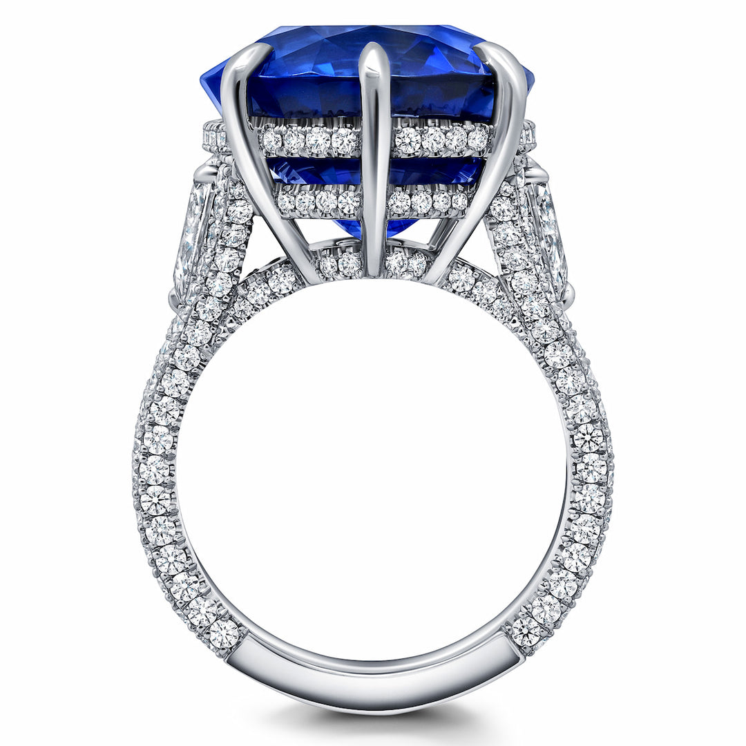 Exceptional 20.14ct Oval Ceylon Blue Sapphire & Diamond Ring in Platinum