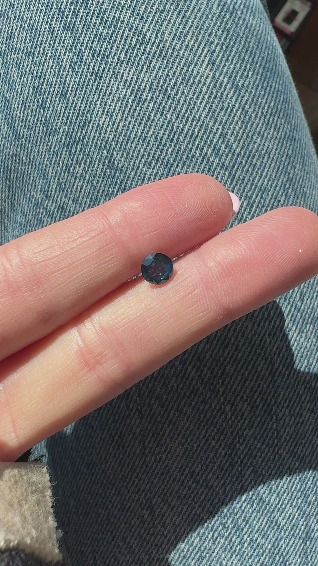 0.95ct Round Blue Montana Sapphire - Loose (#1)