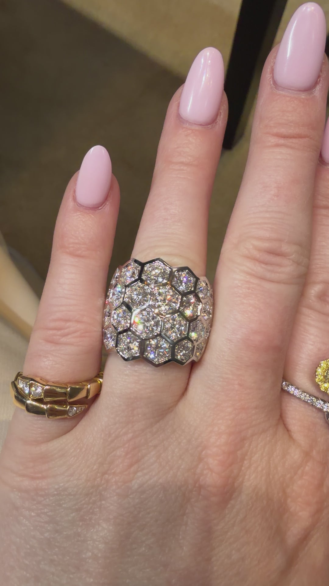 4.87ctw Honeycomb Hexagon Diamond Band in 18K Gold